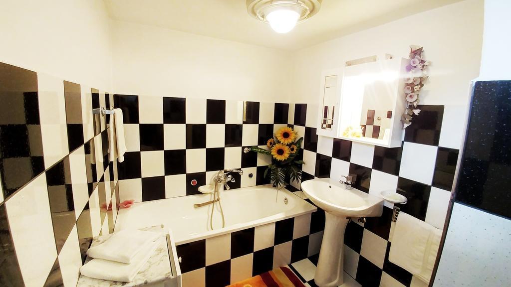 Anna Panzio Bed and Breakfast Herend Eksteriør billede